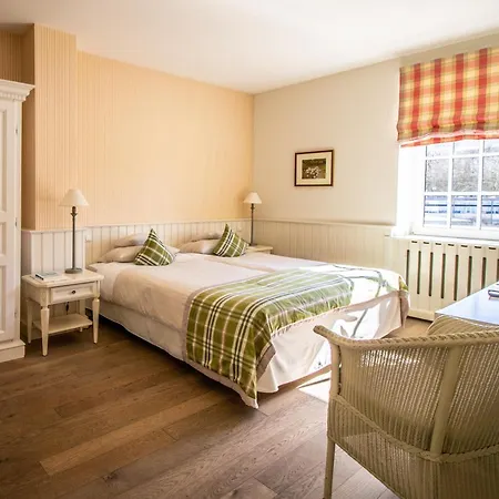 Strandhotel Szálloda