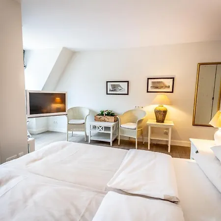 Hotel Strandhotel 4*