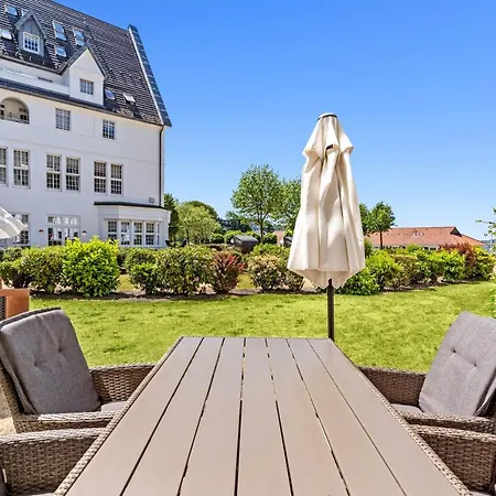 Strandhotel Hotel 4*