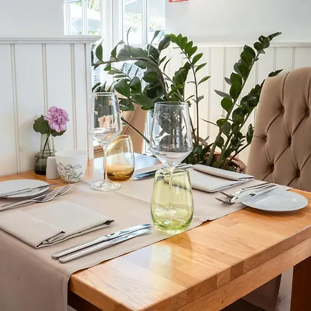 格吕克斯堡斯滕德酒店 酒店 格吕克斯堡