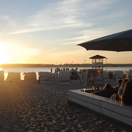 ホテル Strandhotel 4*