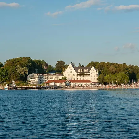 格吕克斯堡斯滕德酒店 格吕克斯堡