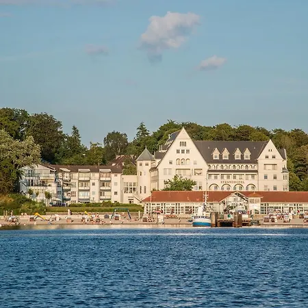 Strandhotel 4* Глюксбург